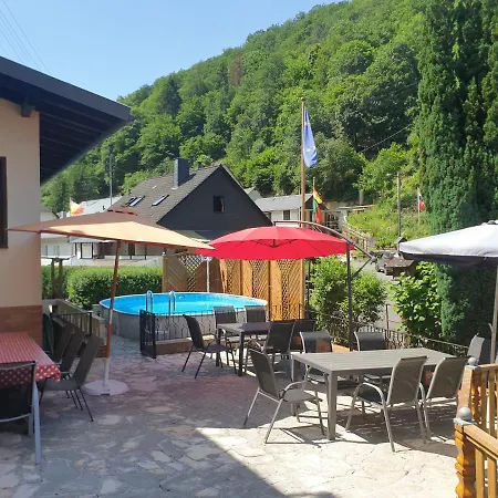 ヴィラ Ferien Und Selbstversorgerhaus Fuer Gruppen Sauerthaler Hof - Loreley *