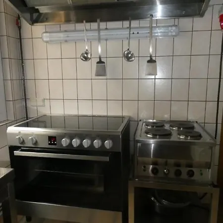 ヴィラ Ferien Und Selbstversorgerhaus Fuer Gruppen Sauerthaler Hof - Loreley