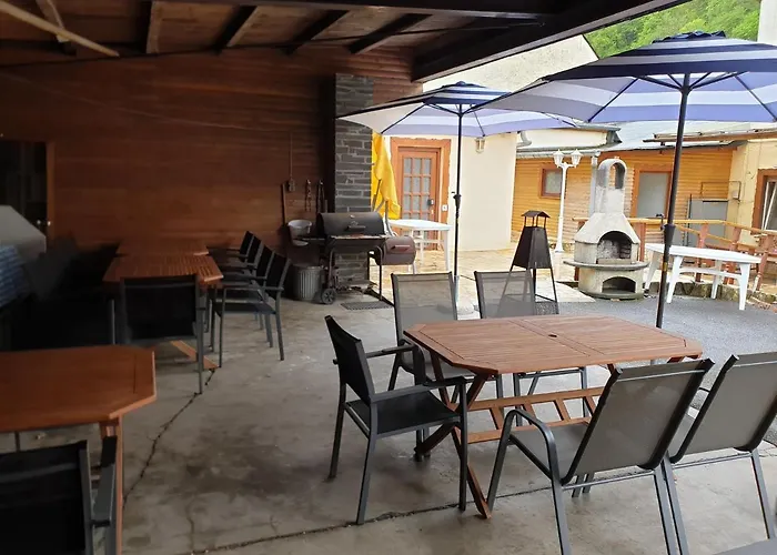 Villa Ferien Und Selbstversorgerhaus Fuer Gruppen Sauerthaler Hof - Loreley *